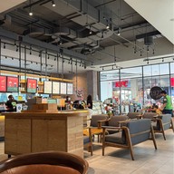 Starbucks โรบินสัน สุพรรณบุรี