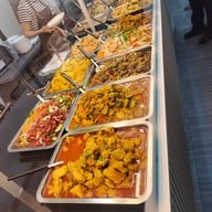 ข้าวราดแกงพริกแกงใต้