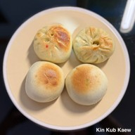 เมนูของร้าน กู่หลงเปา ( ซาลาเปาโบราณ ) Gulongbao เจริญกรุง (Charoen Krung)