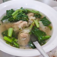 ⭐️ สมใจหมูกรอบ ⭐️ - กะเพรา กะเพราถาด ตำเส้นเล็ก ลาบ ยำ ข้าวหมูแดง หมูทอด ไก่ทอด เกาเหลา ต้มเลือดหมู ตามสั่ง เกี๊ยว บะหมี่หมูแดง หมูแดง หมูกรอบ ต้มยำ แซ่บ ขาหมู หม่าล่า คั่วพริกเกลือ หม้อไฟ มาม่า ต้มยำหม้อไฟ สุขสวัสดิ์ จัสฟู้ดสุขสวัสดิ์