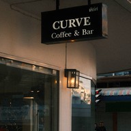 Curve Coffee & Bar