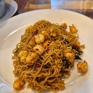 กะเพราขุนช้าง สุขุมวิท 16