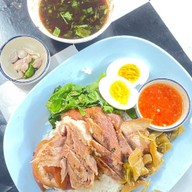 ก๋วยเตี๋ยวนายช่างลำปาง (ก๋วยเตี๋ยวขาหมู) ลำปาง