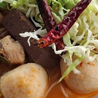 ร้านเราขนมจีนบุฟเฟ่ผัก ศาลากลางจังหวัดเพรชบูรณ์