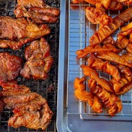 หมูย่างไส้ย่าง