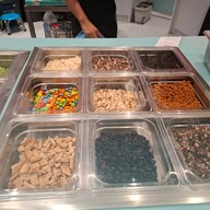 Yolé Siam Paragon