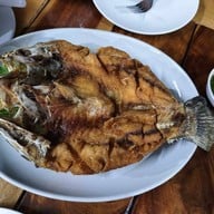 เมนูของร้าน ร้านรักเเจริญ ซีฟู้ด By เชฟโจ เฮือนยายหลองเสมานคร 2