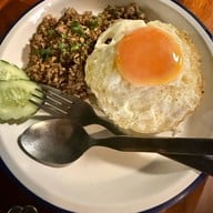 แคมป์ยาร์ด-Camp Yard สาขาเดียว
