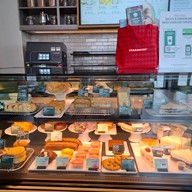 Starbucks บ้านใหญ่ วังน้อย