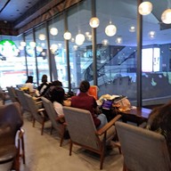 บรรยากาศ Starbucks สยามสแควร์วัน