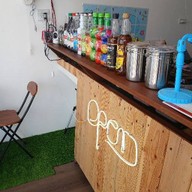 ชาม ชา (charm cha cafe) (ร้านน้ำคนรักสุขภาพ)