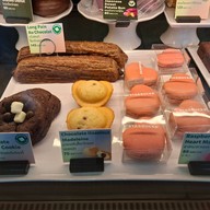 Starbucks บ้านใหญ่ วังน้อย