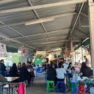 ร้านไก่ย่างวิเชียรบุรีสาขาหน้าโรงเรียนเวฬุวัน สาขาหน้าโรงเรียนวัดเวฬุวัน