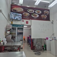 บรรยากาศ ป.เจริญชัย ไก่ตอน สาขา ตลาดพรานนก ,ตลาดพรานนก