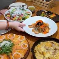 On the Table เมกาบางนา