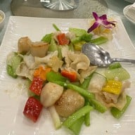 Ah Yat Abalone (阿一鮑魚) โรงแรมรามาดาพลาซ่าแม่น้ำริเวอร์ไซด์