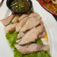 เมนูของร้าน สมยง ตำซั่ว Somyong