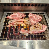 AKIBA NIKU Station アキバ ฟิวเจอร์พาร์ครังสิต