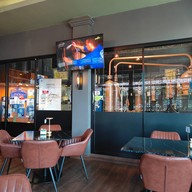 บรรยากาศ สังเวียน คาเฟ่ แอนด์ เรสเตอรอง