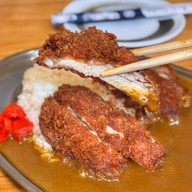 Minami at Ari Minami at Ari