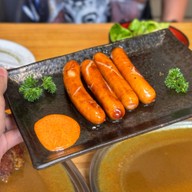 Minami at Ari Minami at Ari