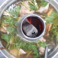เมนูของร้าน ปิ่นเกล้าหัวปลาหม้อไฟ ต้มยำ ยำ ข้าวผัดปู ปิ่นเกล้า