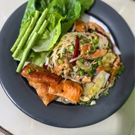 SalmonClub by Punnara  บ้านสวน