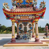 พุทธสมาคมสิงห์บุรีสงเคราะห์พ้งไล้ซาจับเซียว (เช็งบู้ตั่ง) สำนักงานใหญ่ ศูนย์กู้ภัยสิงห์บุรี พ้งไลัเกาะ 30