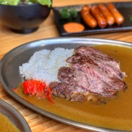 Minami at Ari Minami at Ari