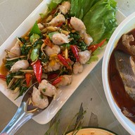 เมนูของร้าน ครัวแม่กระรอก นครสวรรค์