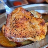 Minami at Ari Minami at Ari