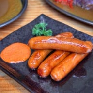 Minami at Ari Minami at Ari