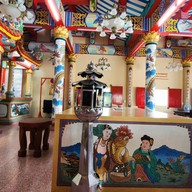 พุทธสมาคมสิงห์บุรีสงเคราะห์พ้งไล้ซาจับเซียว (เช็งบู้ตั่ง) สำนักงานใหญ่ ศูนย์กู้ภัยสิงห์บุรี พ้งไลัเกาะ 30