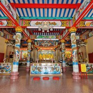 พุทธสมาคมสิงห์บุรีสงเคราะห์พ้งไล้ซาจับเซียว (เช็งบู้ตั่ง) สำนักงานใหญ่ ศูนย์กู้ภัยสิงห์บุรี พ้งไลัเกาะ 30