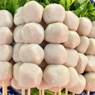 กินอิ่ม ลูกชิ้นทอด/ส้มตำ/ข้าวหมูทอด