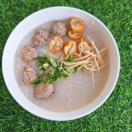 โจ๊กเครื่องในหมูรวม&สเต๊กหมูทอดข้าวผัดร้านคอฟฟี่วิธเลิฟ♥️ ร้านคอฟฟี่วิธเลิฟ♥️