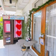 หน้าร้าน Knock Knock Cafe & Bar -