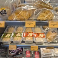 เมนูของร้าน PunThai Coffee ถนนเยาวราช(เมืองเก่าภูเก็ต)