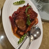 เมนูของร้าน Wah Lok Cantonese Restaurant