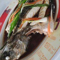 กุ้งอบภูเขาไฟ