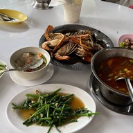 กุ้งอบภูเขาไฟ