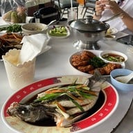 กุ้งอบภูเขาไฟ