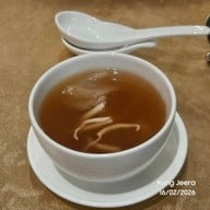 เมนูของร้าน Wah Lok Cantonese Restaurant