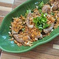เมนูของร้าน ก๋วยเตี๋ยวหมูภูเขาไฟอุดมผล