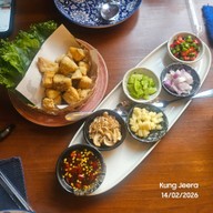 เมนูของร้าน มิรู้โรย อีทเทอรี่