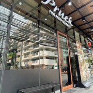 Pruek Food Sukhumvit 49 สุขุมวิท 49