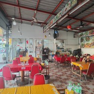 ร้านต้มยำหัวปลามารวย เจ้าเก่าสุทธิสาร