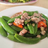 ร้านต้มยำหัวปลามารวย เจ้าเก่าสุทธิสาร