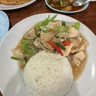 ร้านเฮงอุดมเจริญโภชนา ข้าวต้มบาทเดียว บางขุนเทียน-ชายทะเล