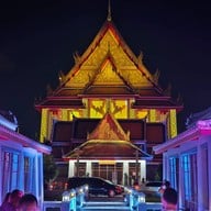 บรรยากาศ Wat Kalayanamit Woramahawihan วัดกัลยาณมิตร วรมหาวิหาร(หลวงพ่อโต)ซำปอกง